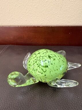 Handblown Glass Sea Turtle Paperweight Figurine in Lime Green w/Speckled Accents